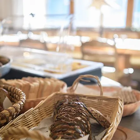 Hotell Olympia Pettneu am Arlberg