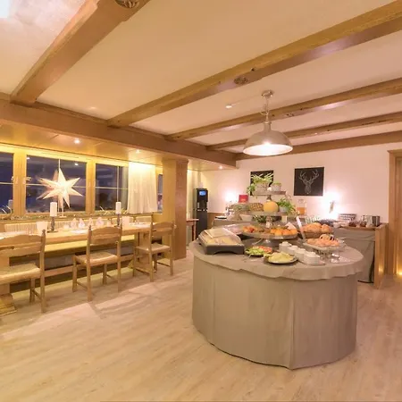 Otel Olympia Pettneu am Arlberg
